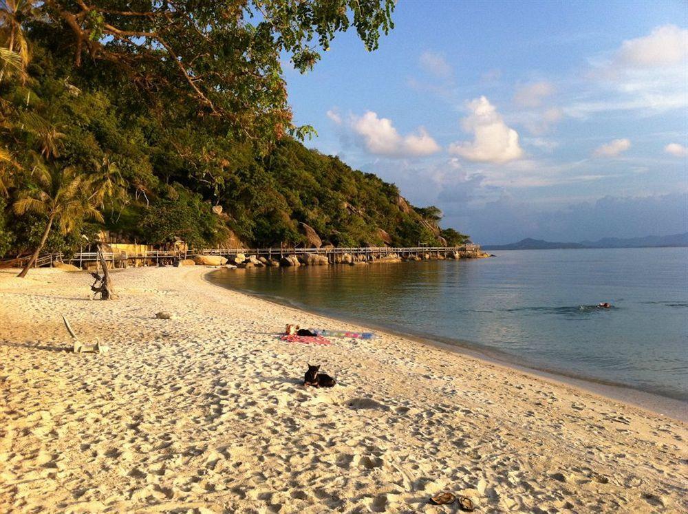 Leela Beach Resort Haad Rin Exterior foto